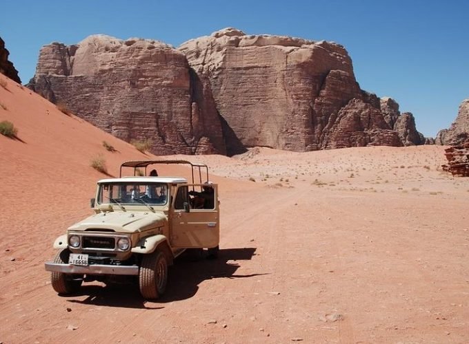 Luxury Wadi Rum Tour